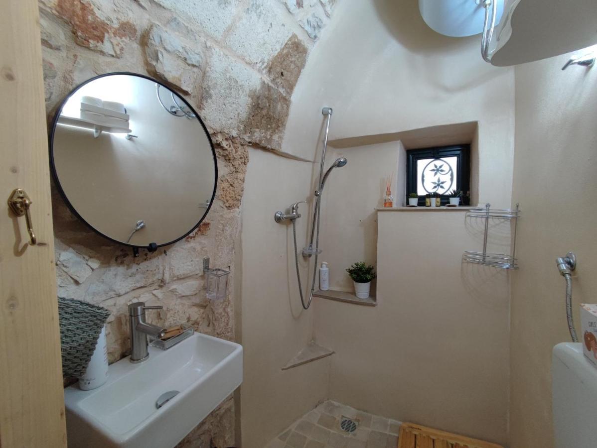 Living Stone Villa Ostuni Esterno foto